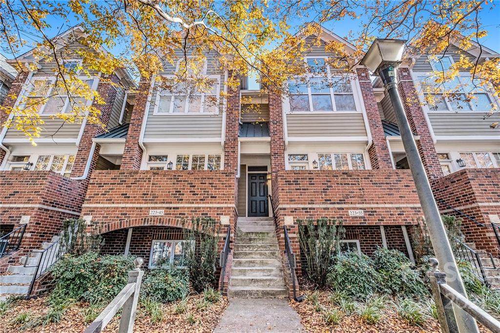 223 Torrence Street - Photo 1