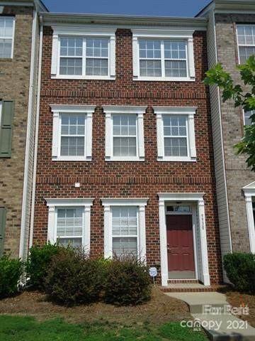 9930 Kings Parade Boulevard - Photo 1
