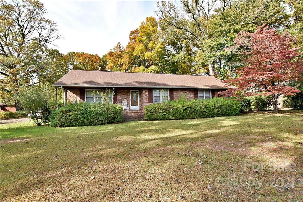 107 Fairview Drive - Photo 1