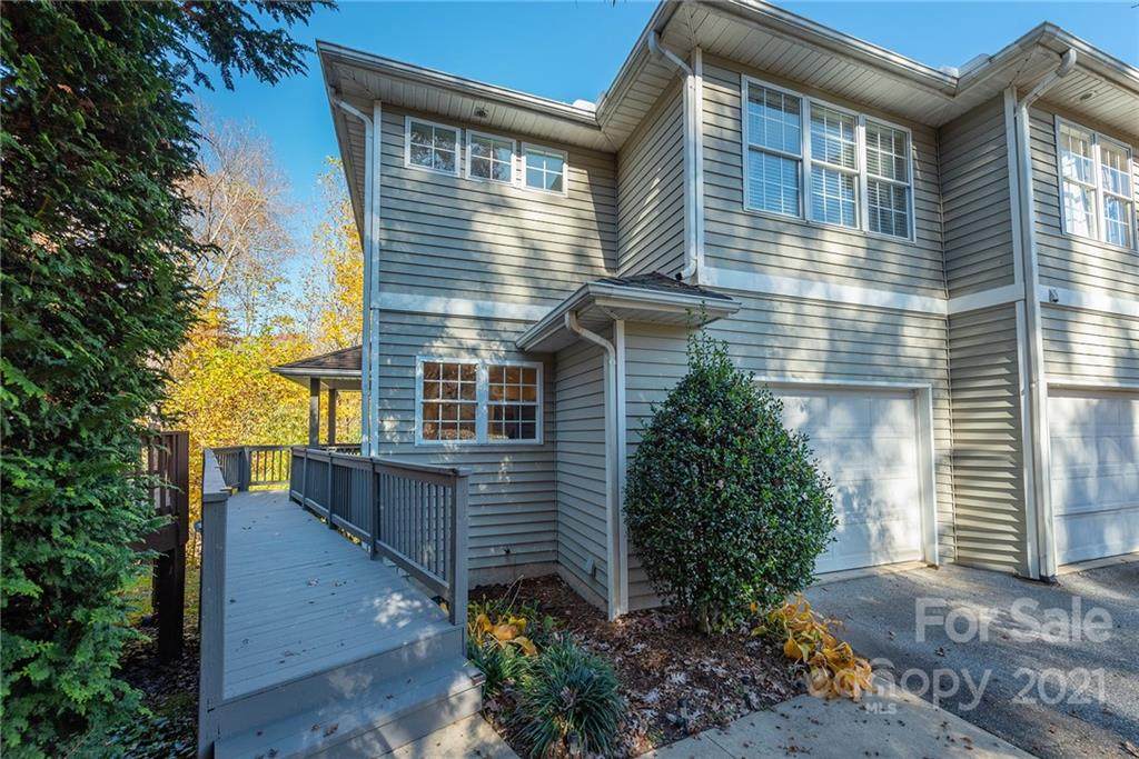 93 Farm Lane - Photo 1