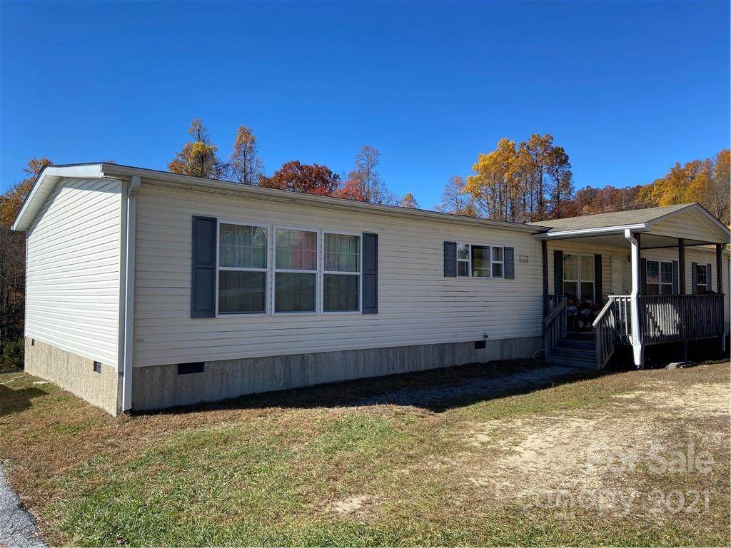 142 Mountain Shadow Lane - Photo 1