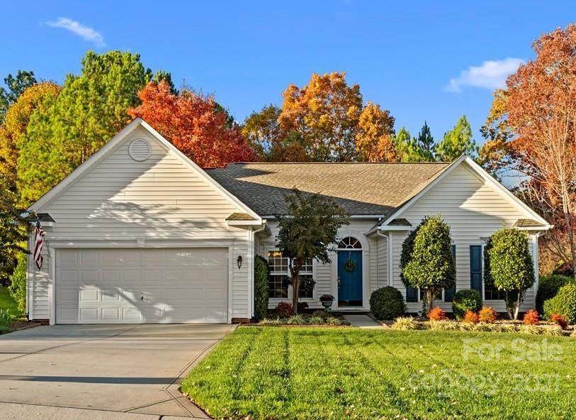 1525 Bayberry Place - Photo 1