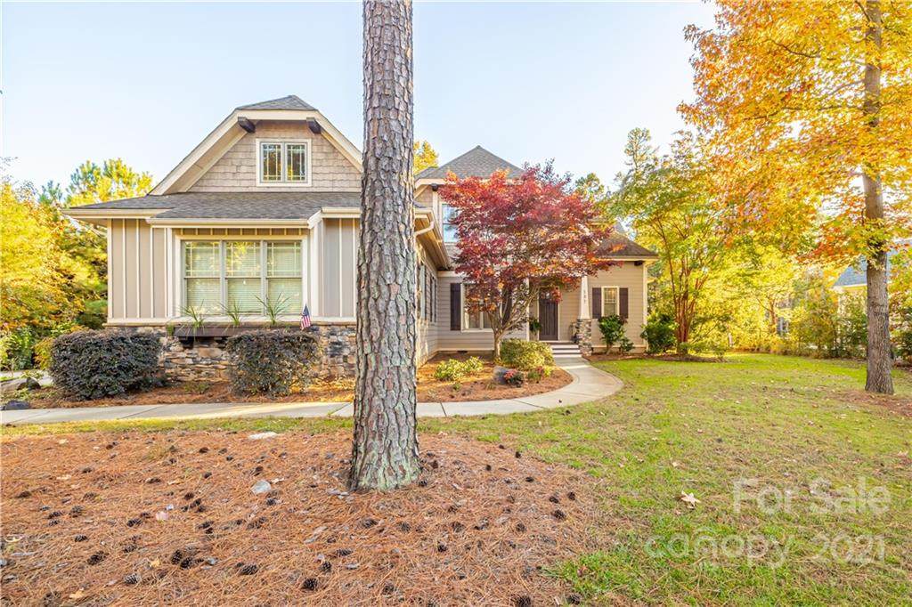 137 Tuskarora Point Lane - Photo 1