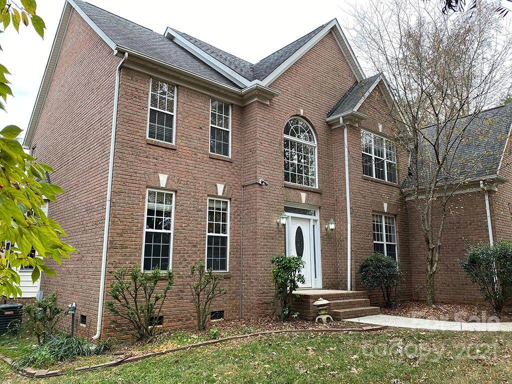 706 Evans Manor Drive - Photo 1