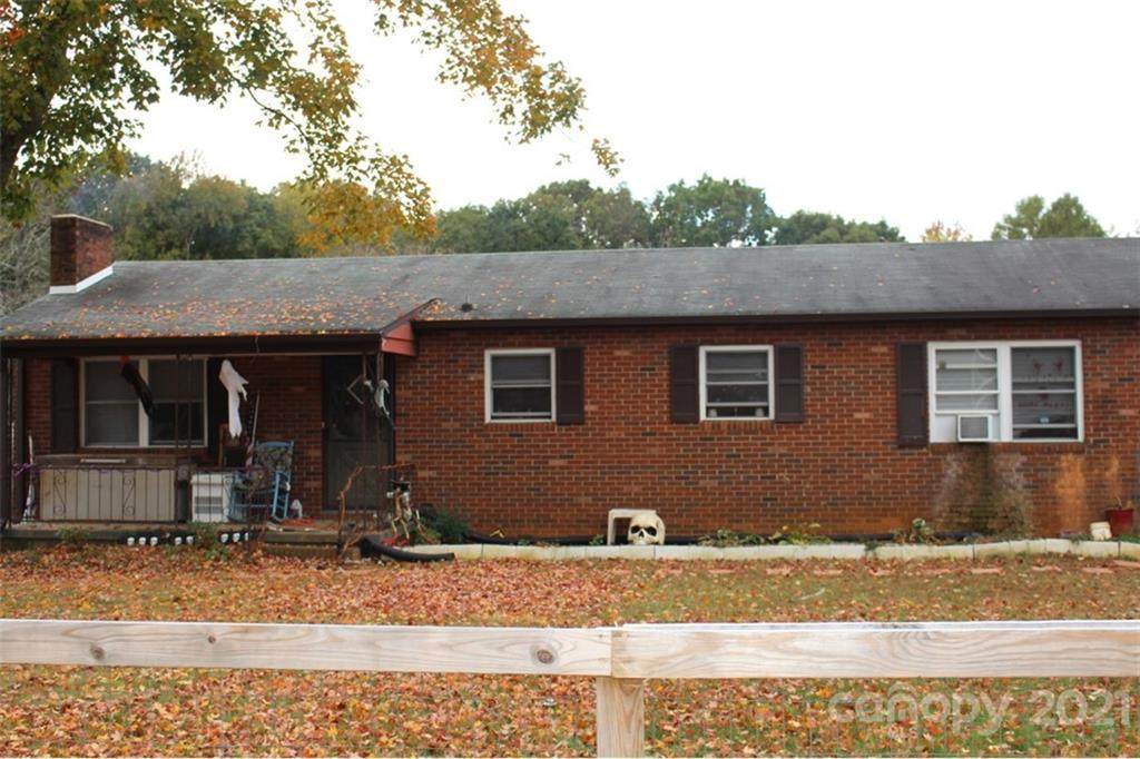 607 Old Mountain Road - Photo 1