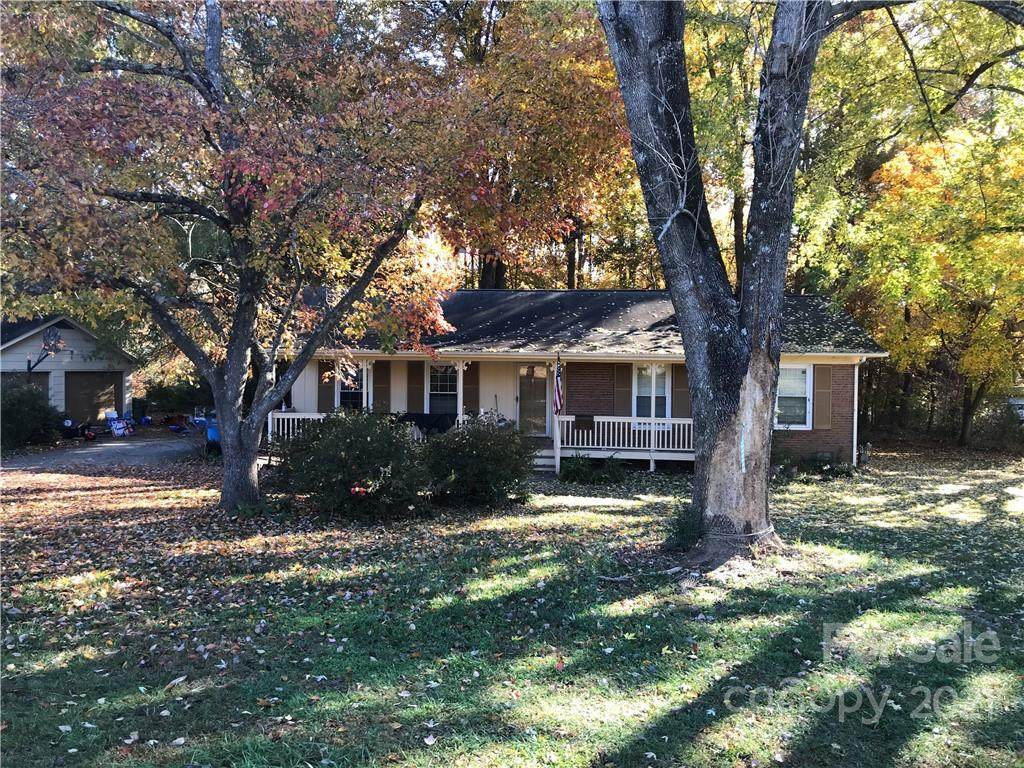 8220 Arlington Church Road - Photo 1