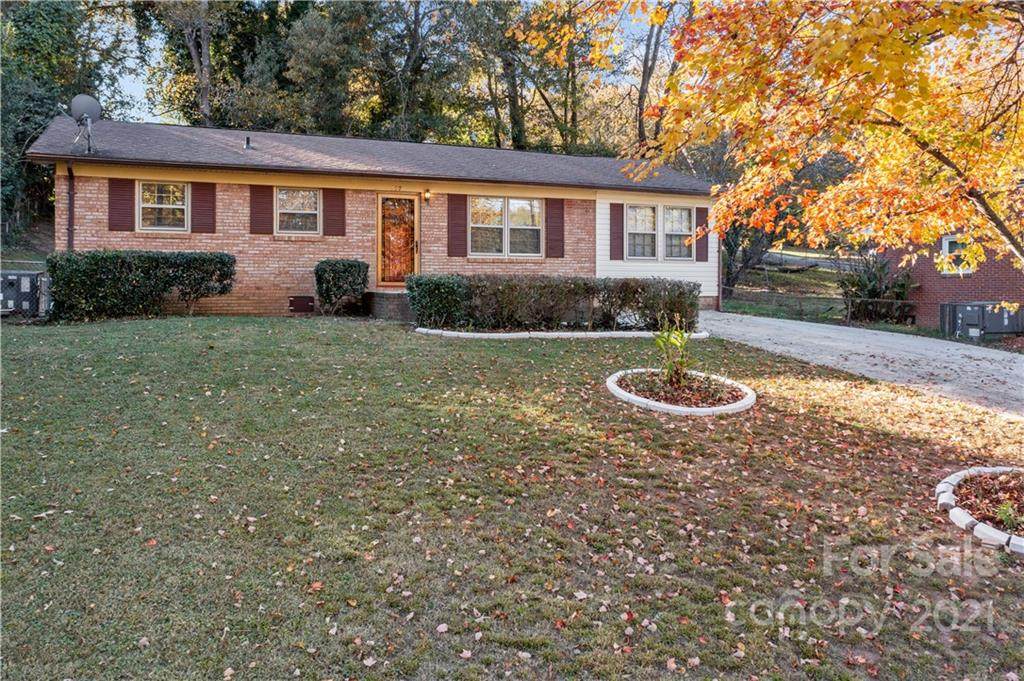 937 Green Circle Drive - Photo 1