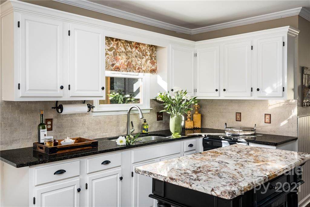 20209 Church Street - Photo 1