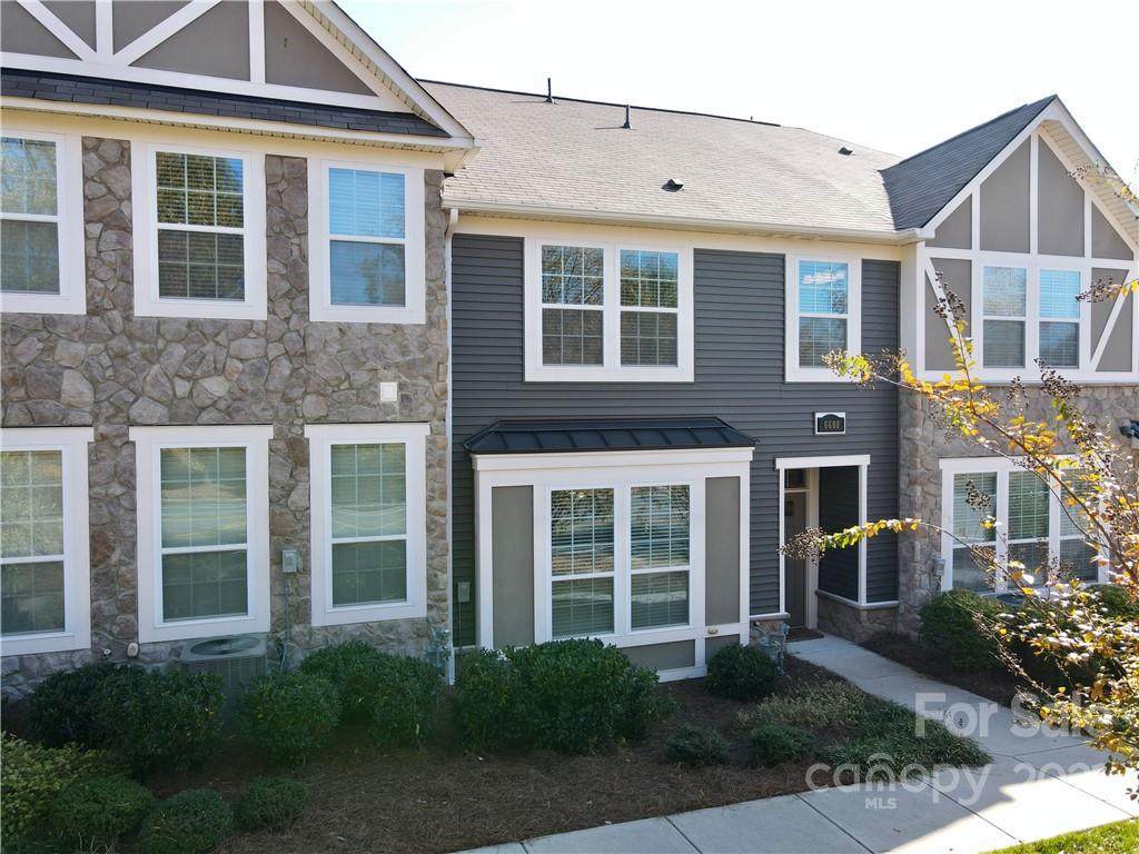 6608 Berewick Commons Parkway - Photo 1