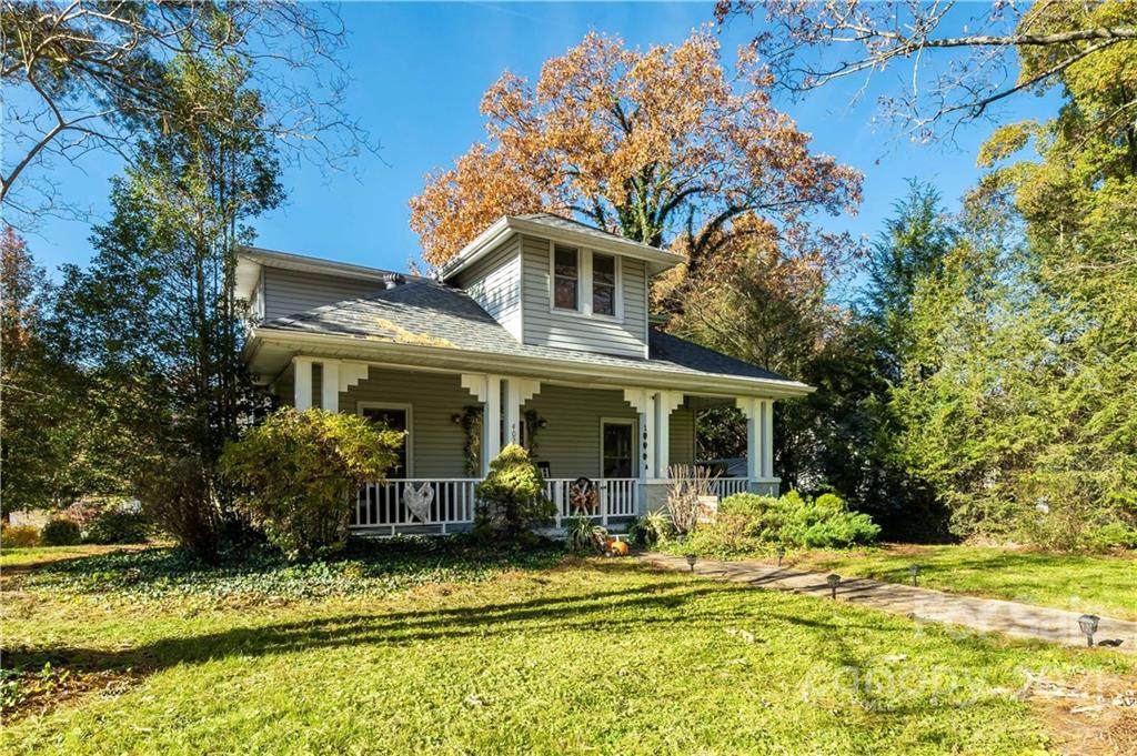 402 Collett Street - Photo 1