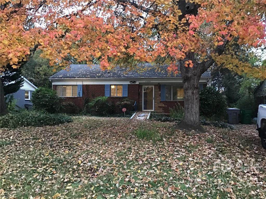 2234 Markham Court - Photo 1