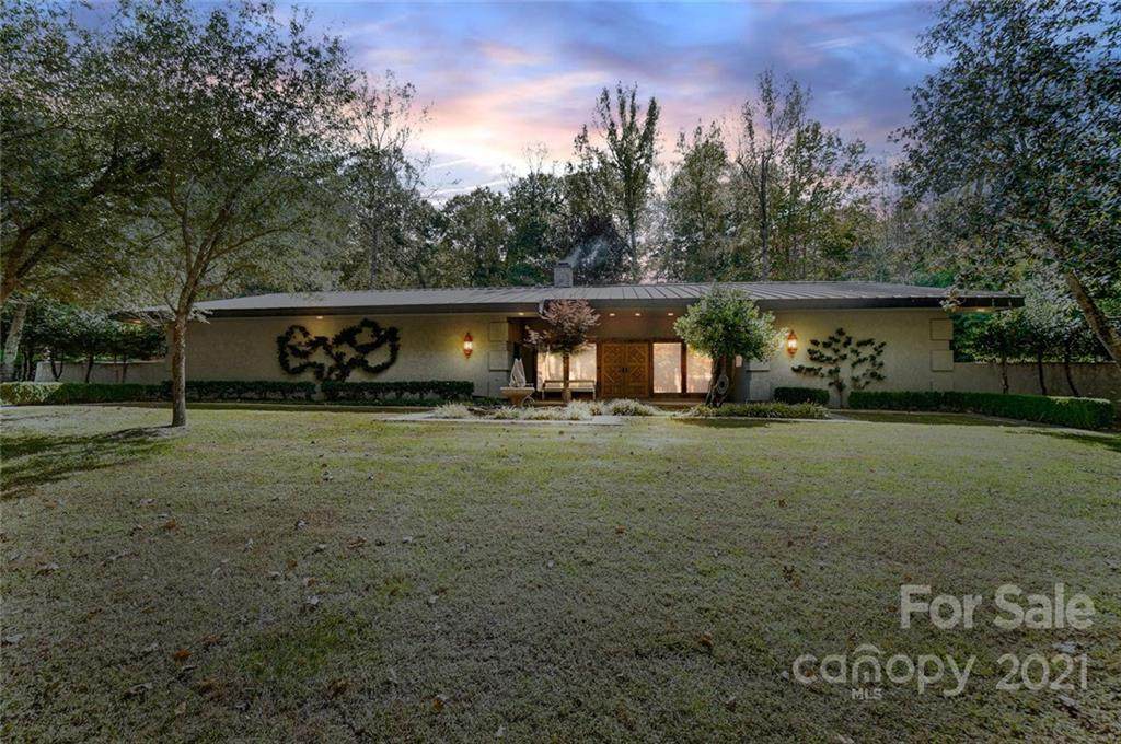 203 Shady Cove Road - Photo 1
