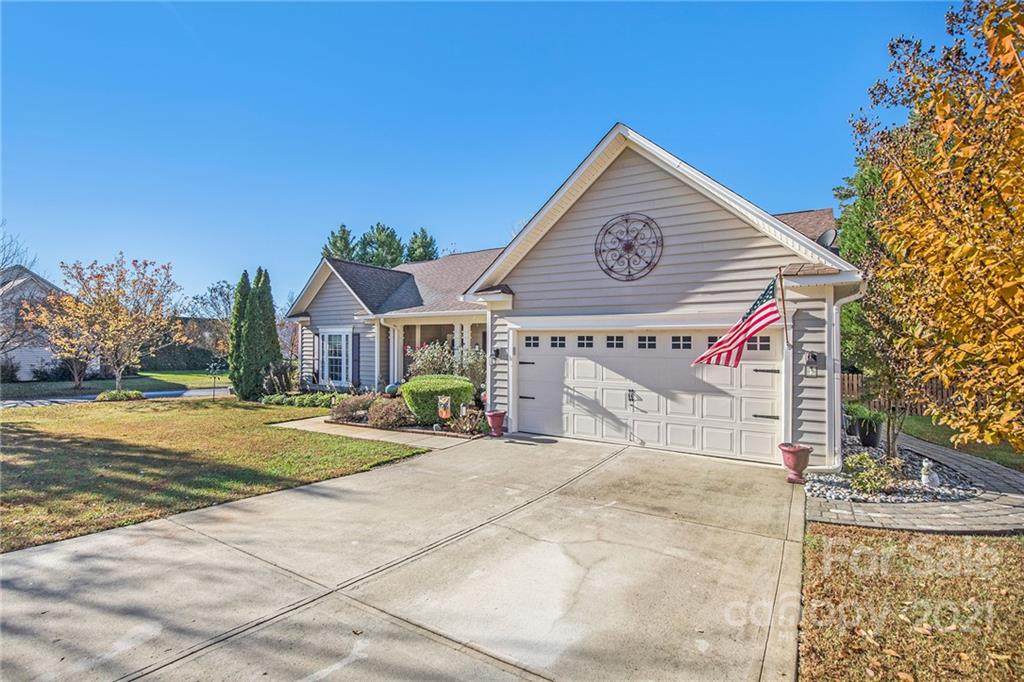 3836 Waters Reach Lane - Photo 1