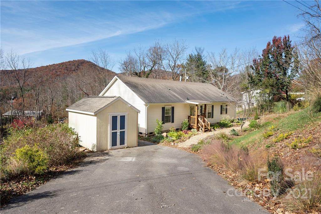 23 Mountain Way - Photo 1