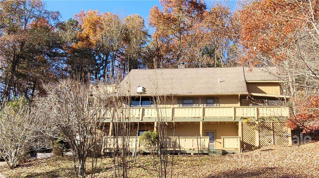 180 Laurel Lane - Photo 1