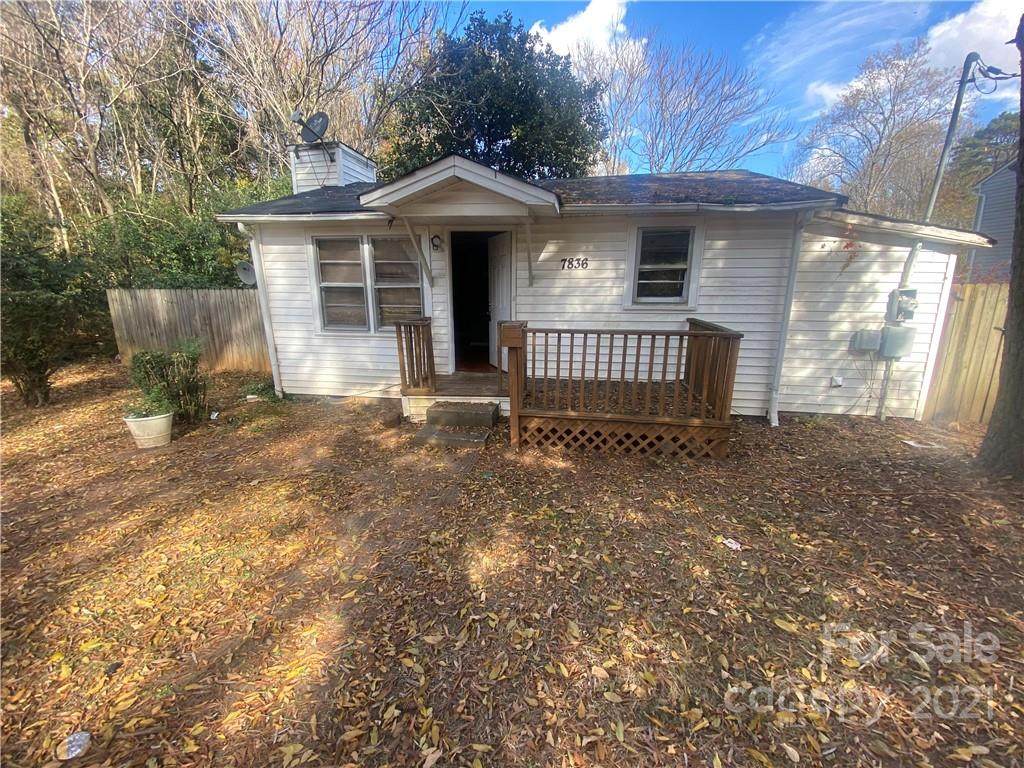 7836 Carelock Circle - Photo 1