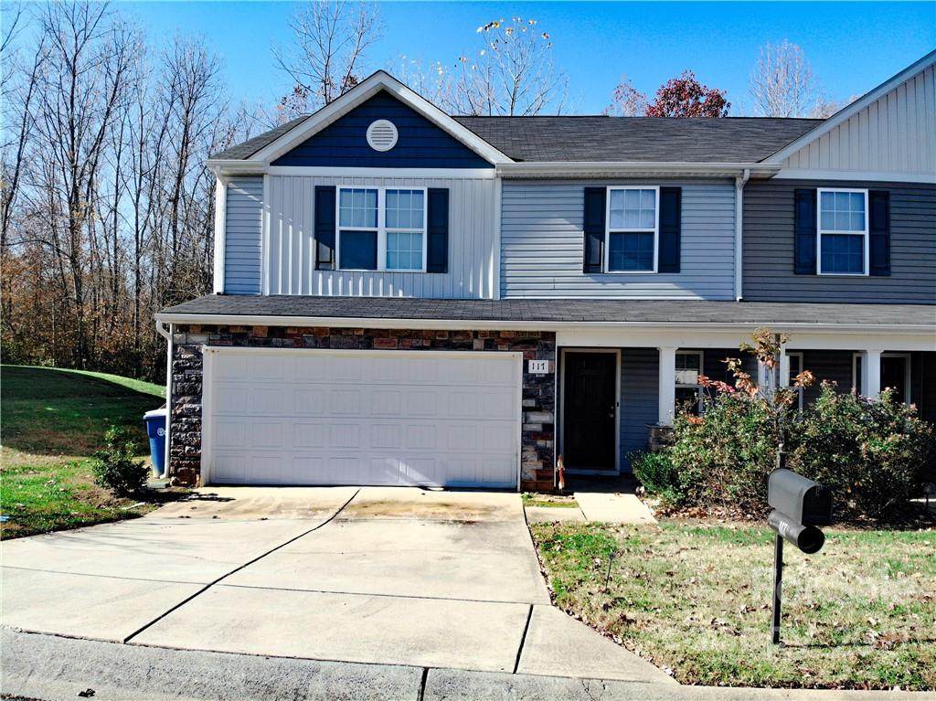117 Woodbridge Circle - Photo 1