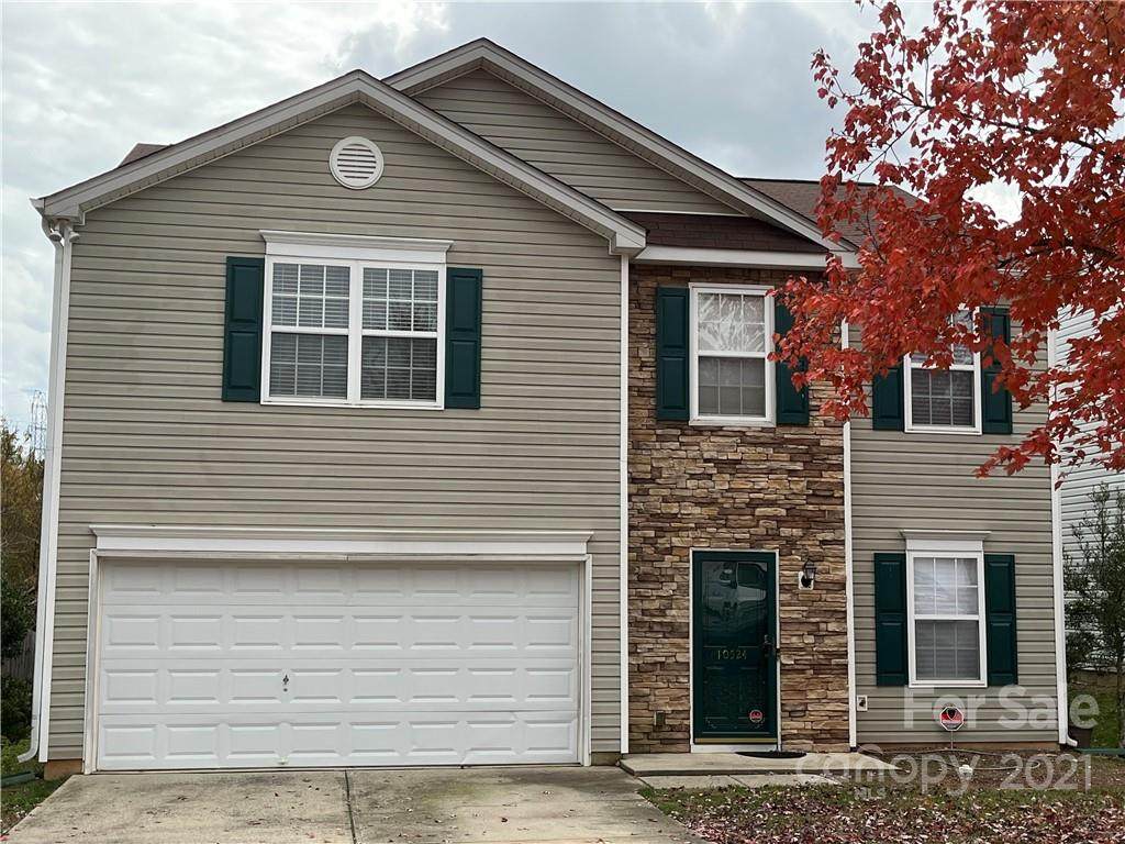 10524 Pickerel Lane - Photo 1