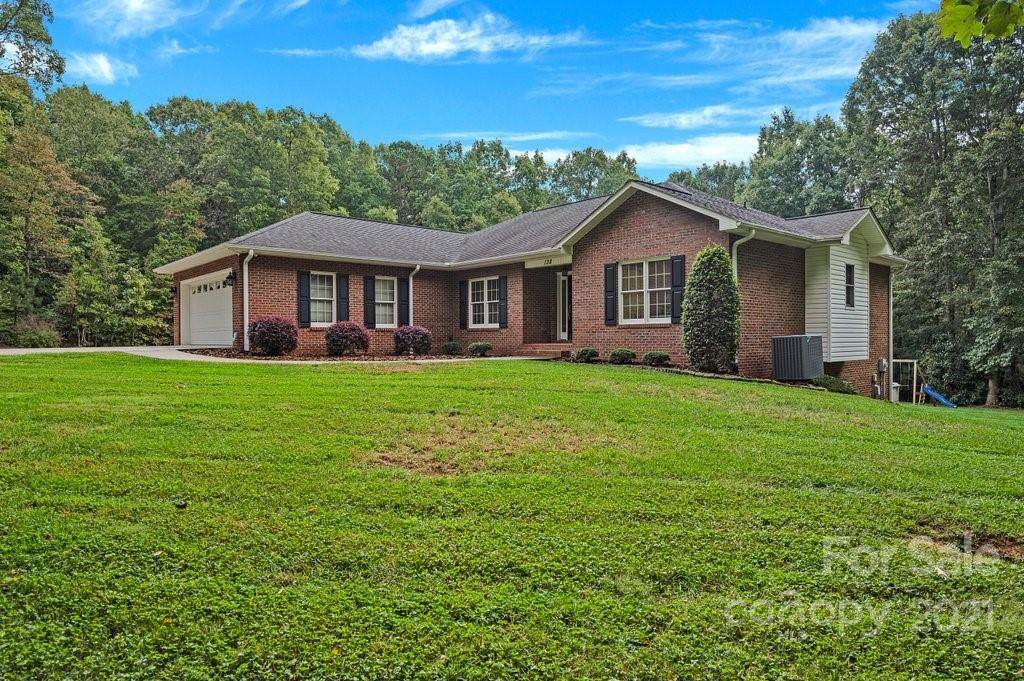 138 John Adams Lane - Photo 1