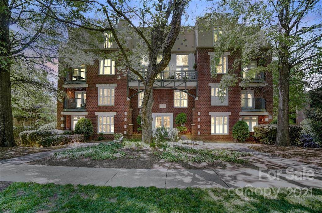 416 Queens Road - Photo 1