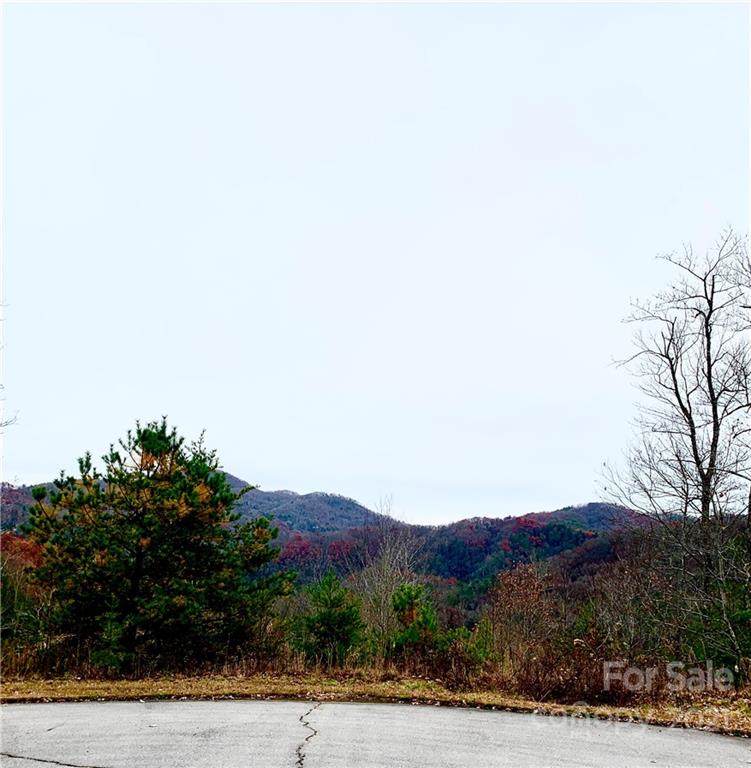 496 Smokey Mountain Trail - Photo 1