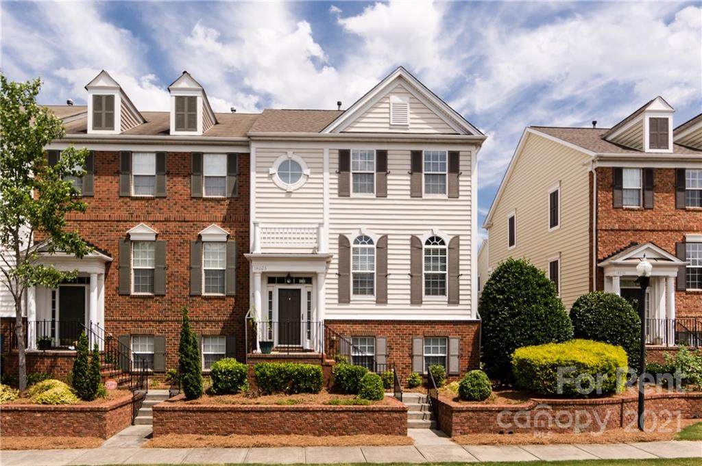 14025 Labeau Avenue - Photo 1