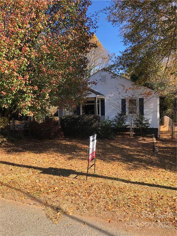 841 Eastwood Drive - Photo 1