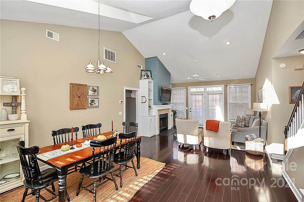 12125 Meadow Post Lane - Photo 1
