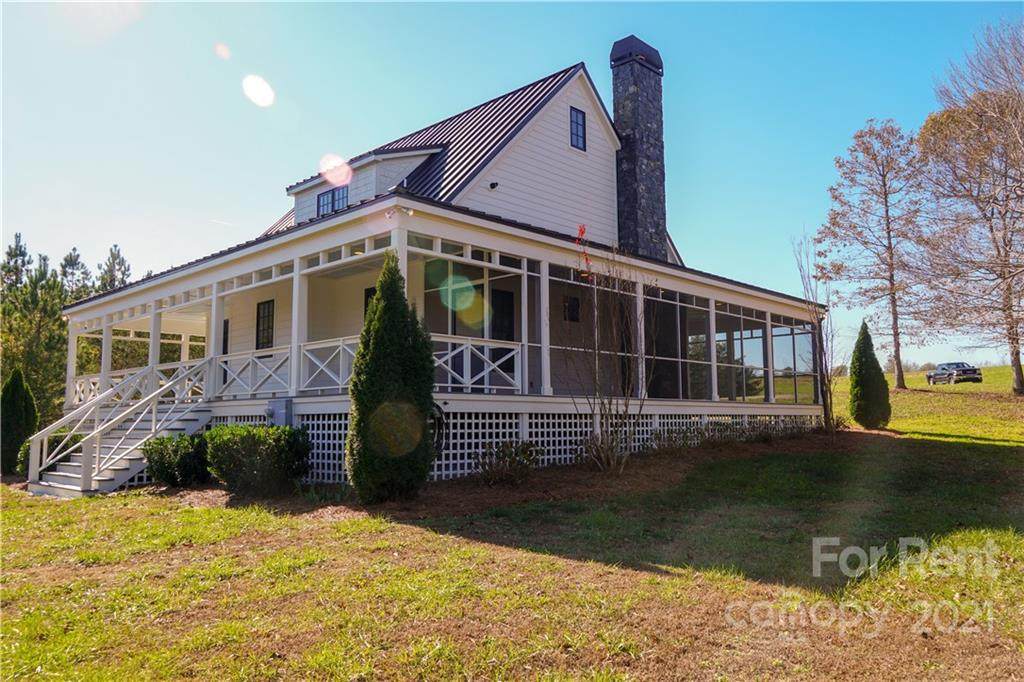 604 Blackwood Road - Photo 1
