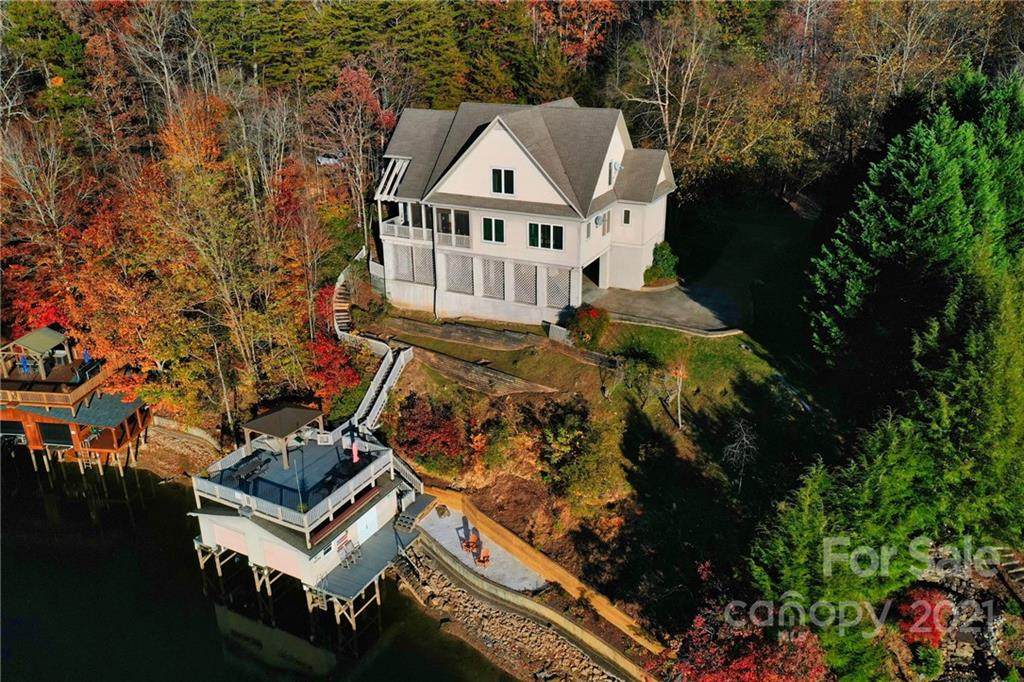 275 Deerwood Drive - Photo 1