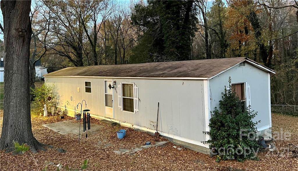 5020 Tucker Avenue - Photo 1