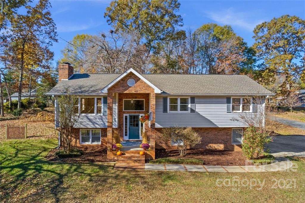 1822 Rock Springs Circle - Photo 1