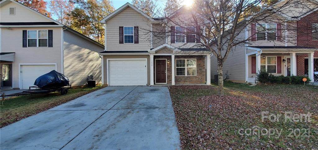 5432 Idlewild Road - Photo 1