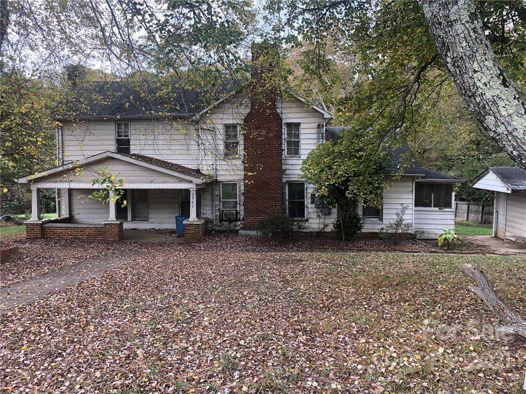 2362 11th Avenue - Photo 1