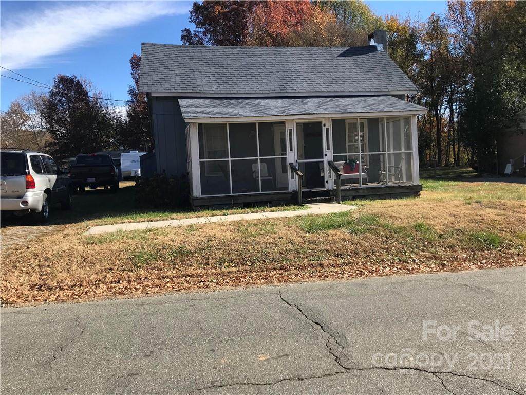 19610 Meridian Street - Photo 1