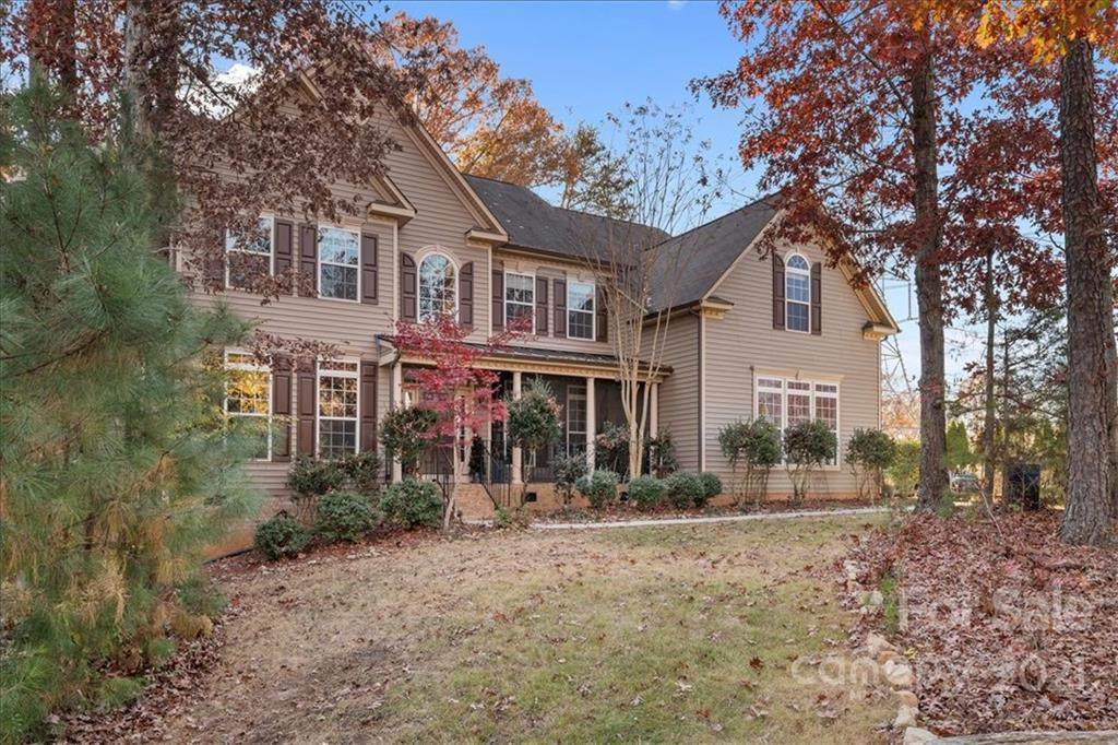 330 Squirrel Lane - Photo 1