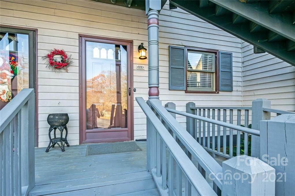219 Ramsey Court - Photo 1