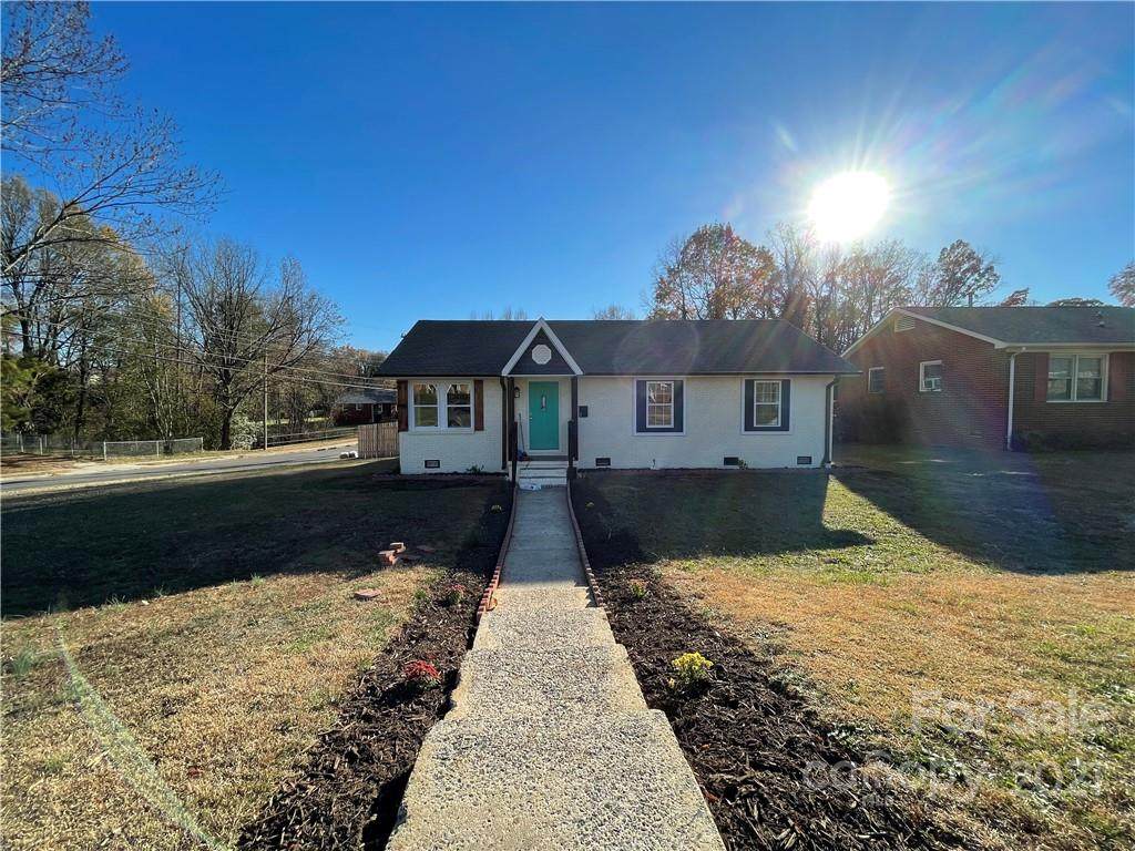1301 Rollingwood Drive - Photo 1