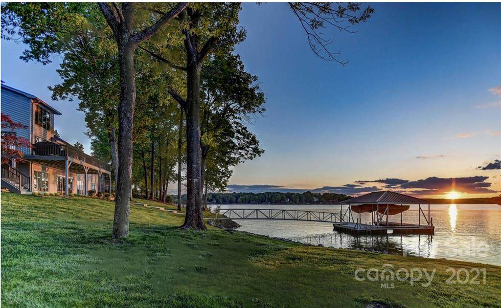 318 Hermance Lane - Photo 1