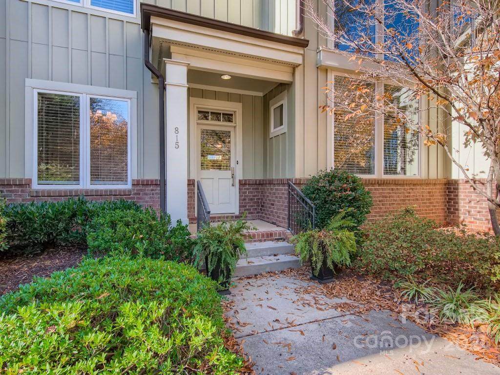 815 Jetton Street - Photo 1