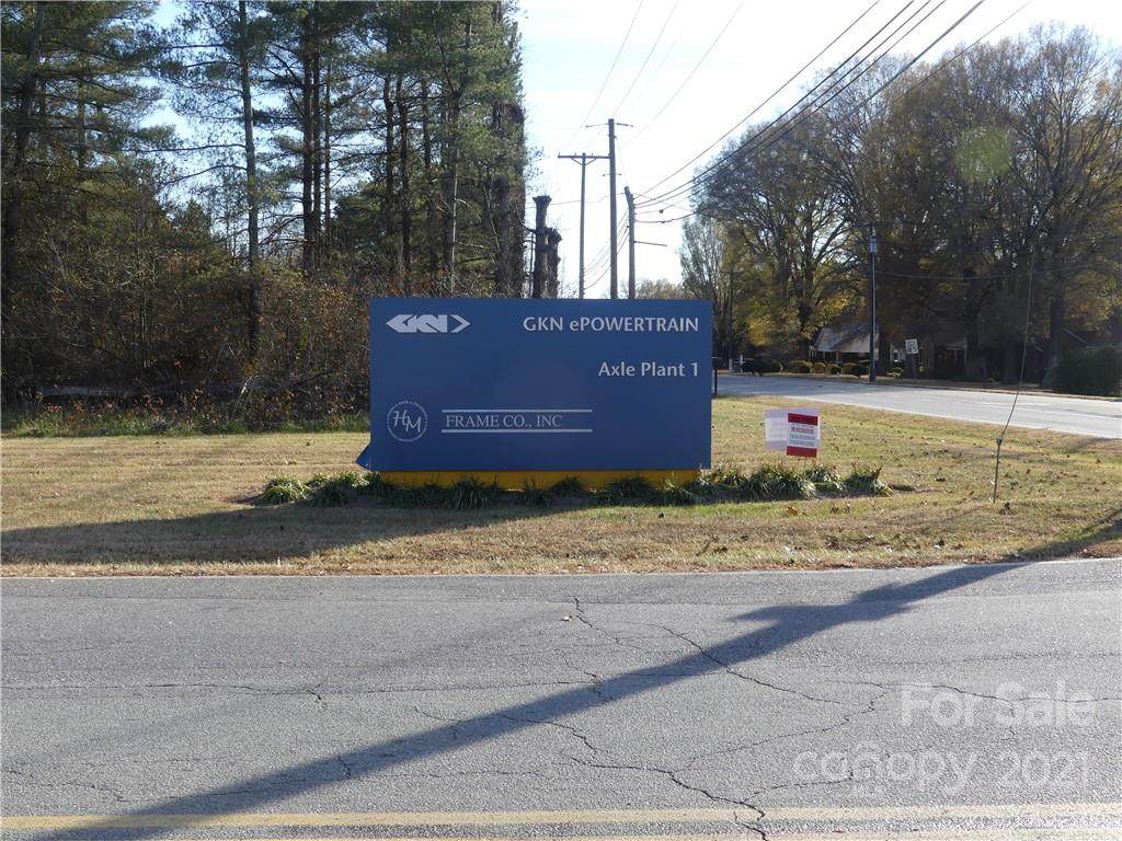 1821 Gkn Way - Photo 1