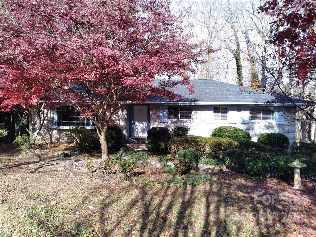 1104 Edgedale Drive - Photo 1