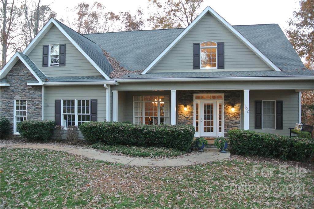 102 Major Fergusons Hill - Photo 1