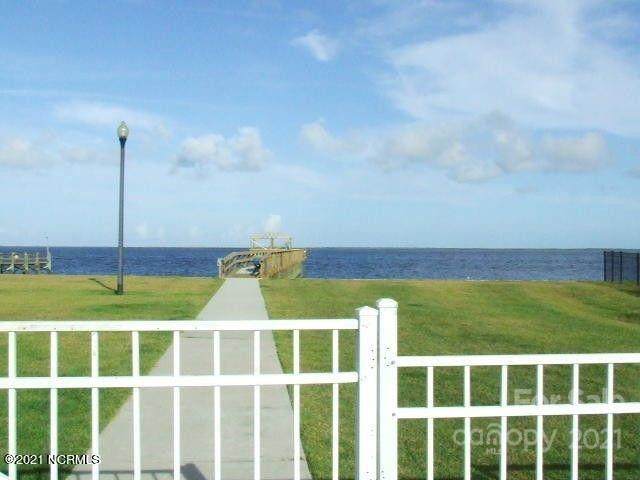 6228 Pebble Shore Lane - Photo 1