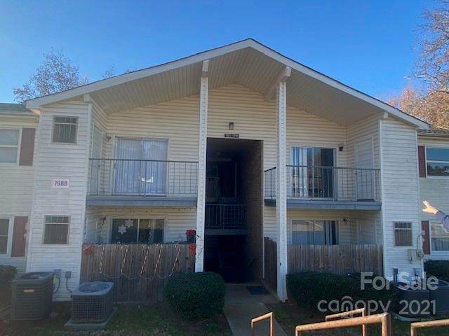 7988 Shady Oak Trail - Photo 1