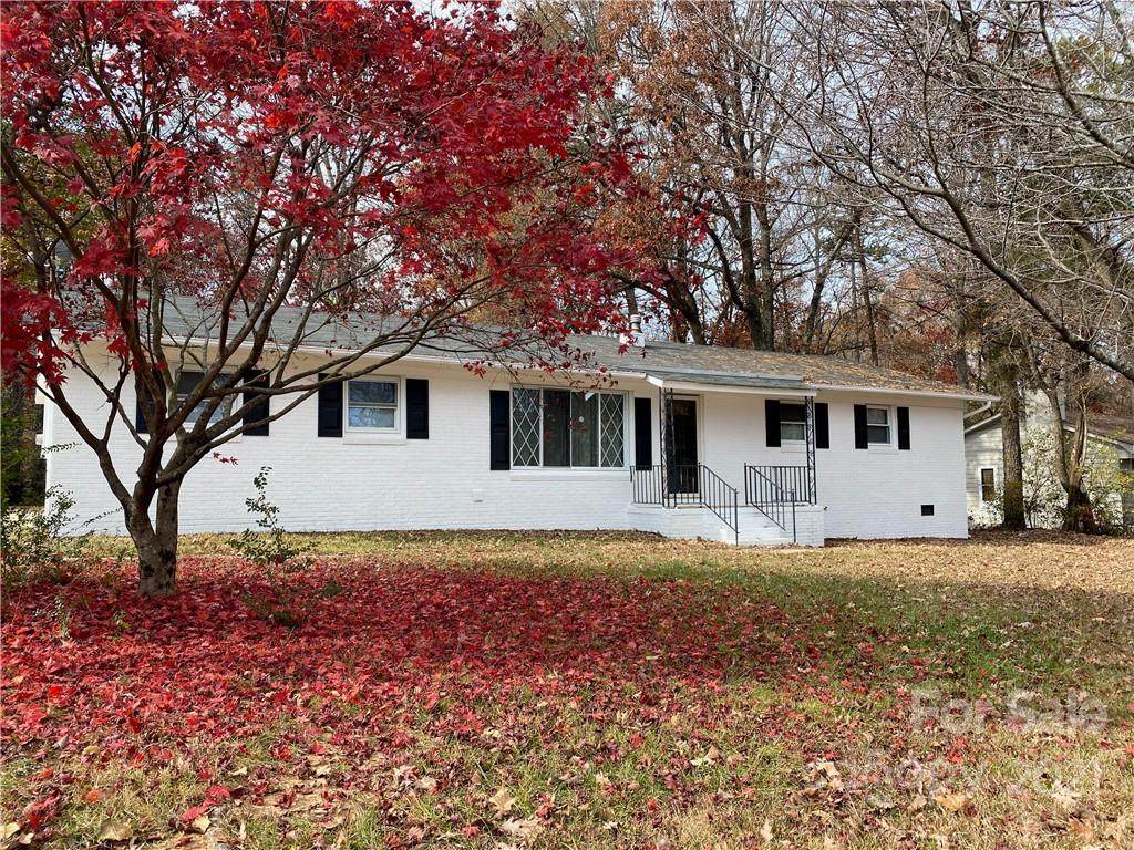 5925 Milhaven Lane - Photo 1
