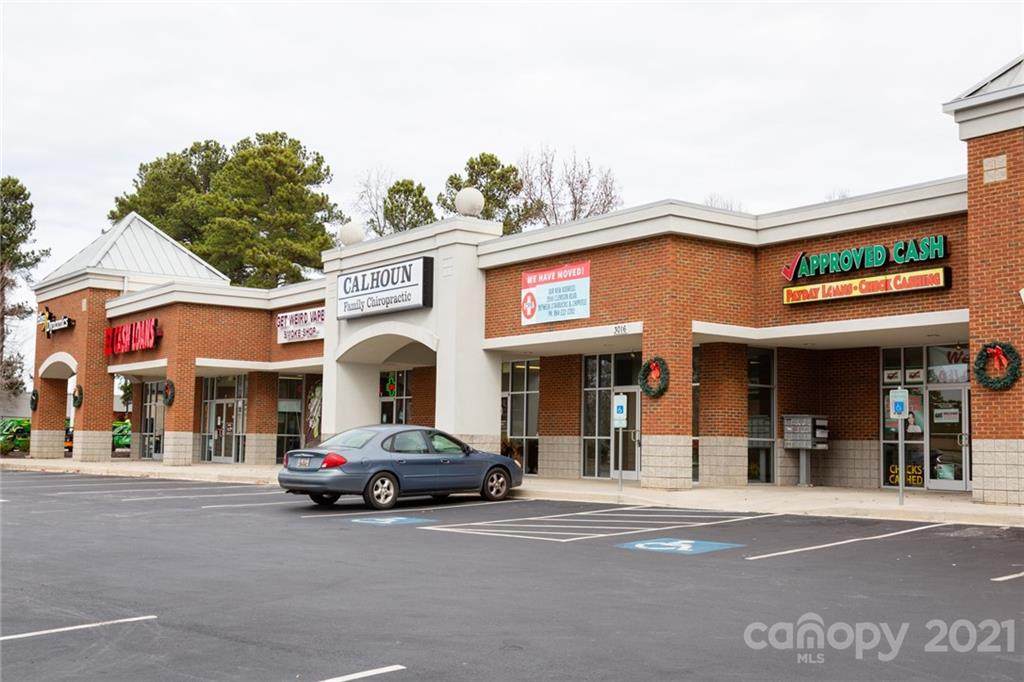 3014 Main Street - Photo 1