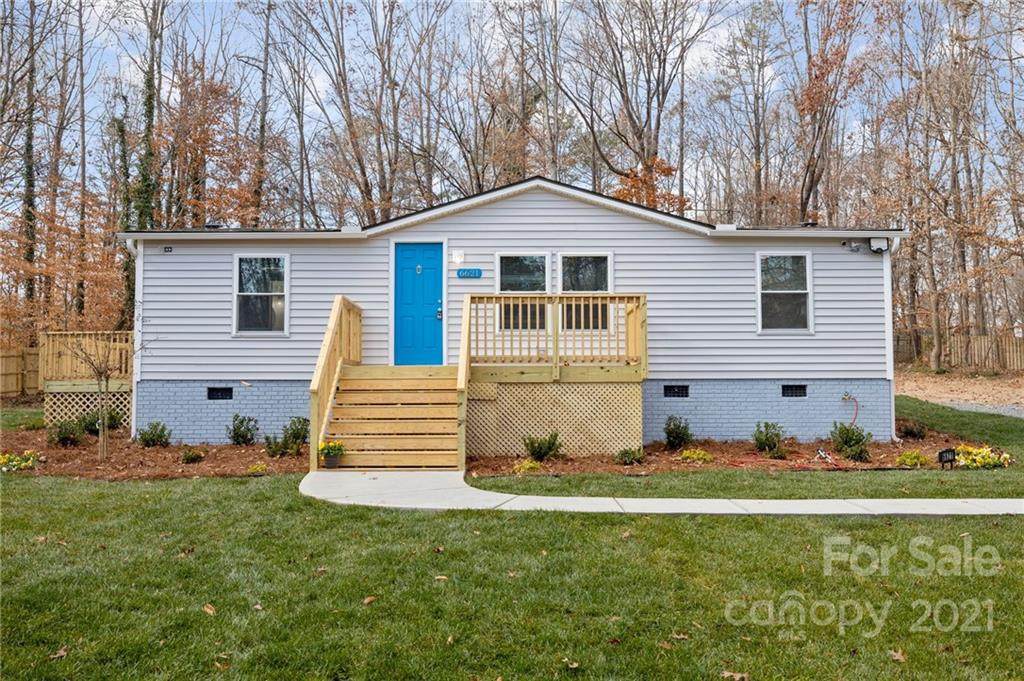 6621 Forest Green Drive - Photo 1