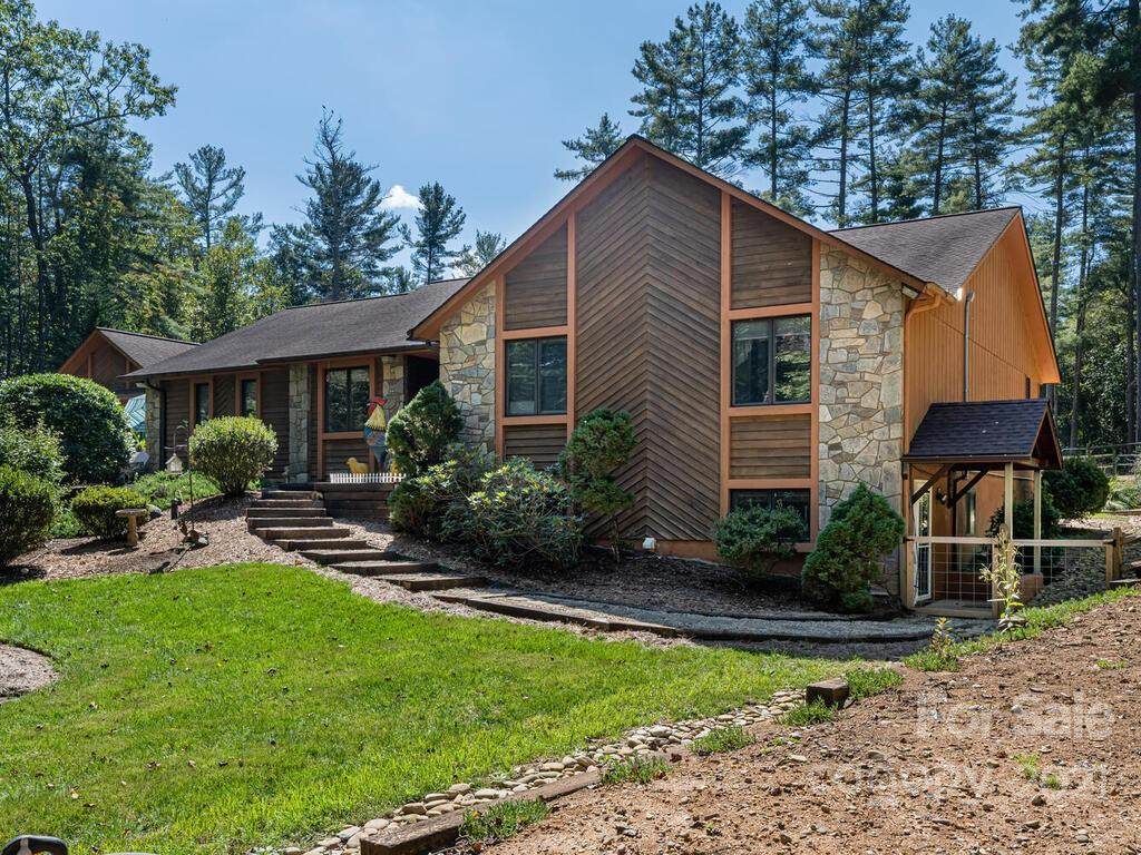 22 Westbridge Drive - Photo 1