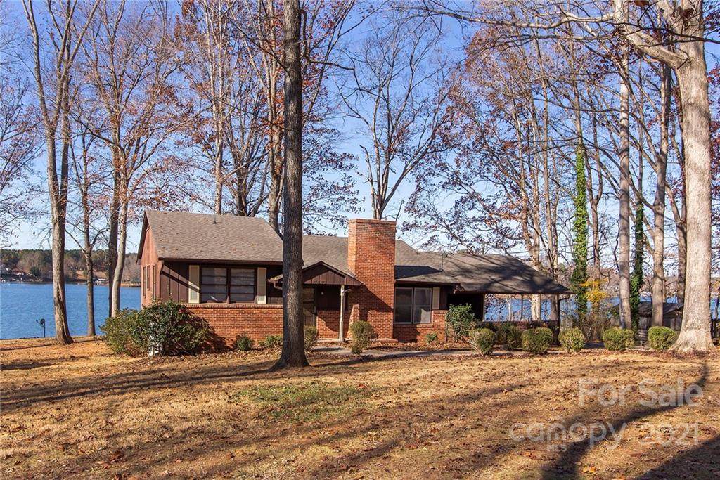 7645 Dellinger Road - Photo 1